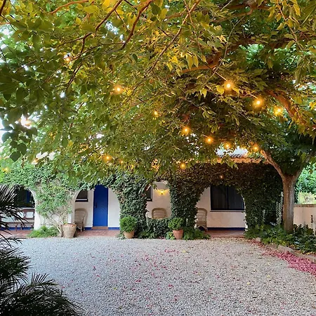 Holiday home Masia Centenaria En
