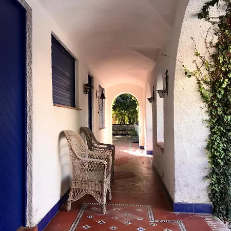 Masia Centenaria En Holiday home