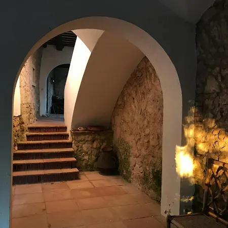 Masia Centenaria En Holiday home *