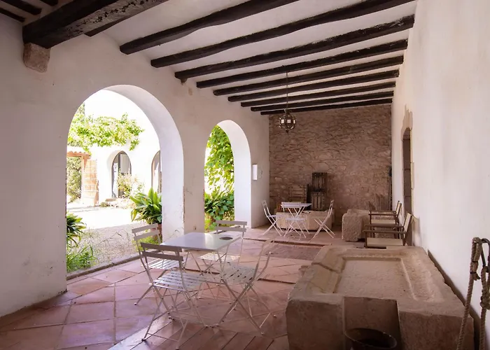 Semesterbostad Masia Sencies *